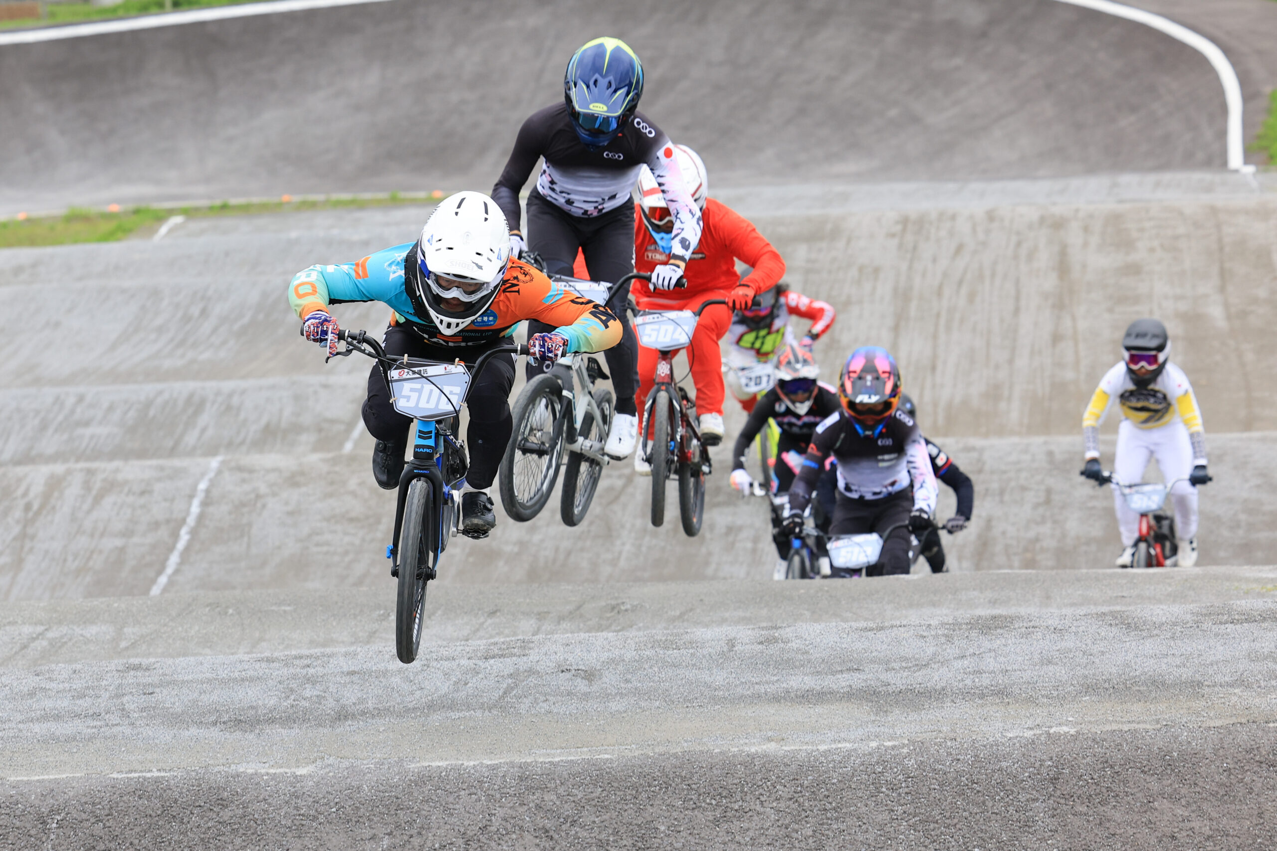 Racing アーカイブ | 81BMX