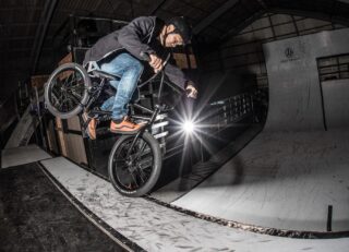 Sponsor US!!日本にもっとBMXで利用できるパークを。ストリート 